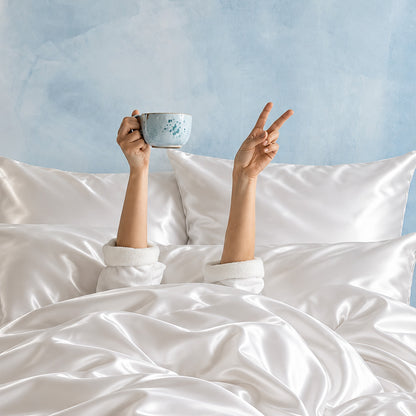 SILKED™ Bedsheet Set